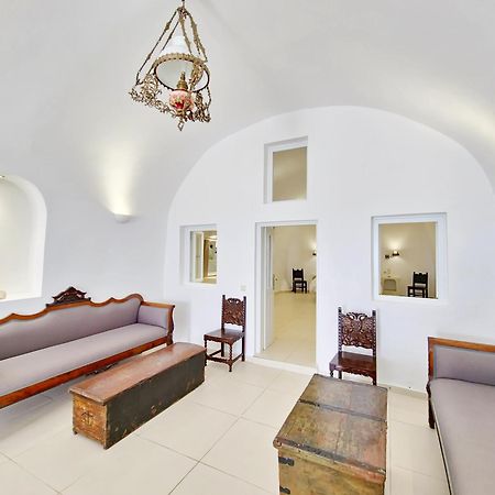 Karpimo Horizon - Caldera View With Private Hot Tub Villa Фиростефани Екстериор снимка