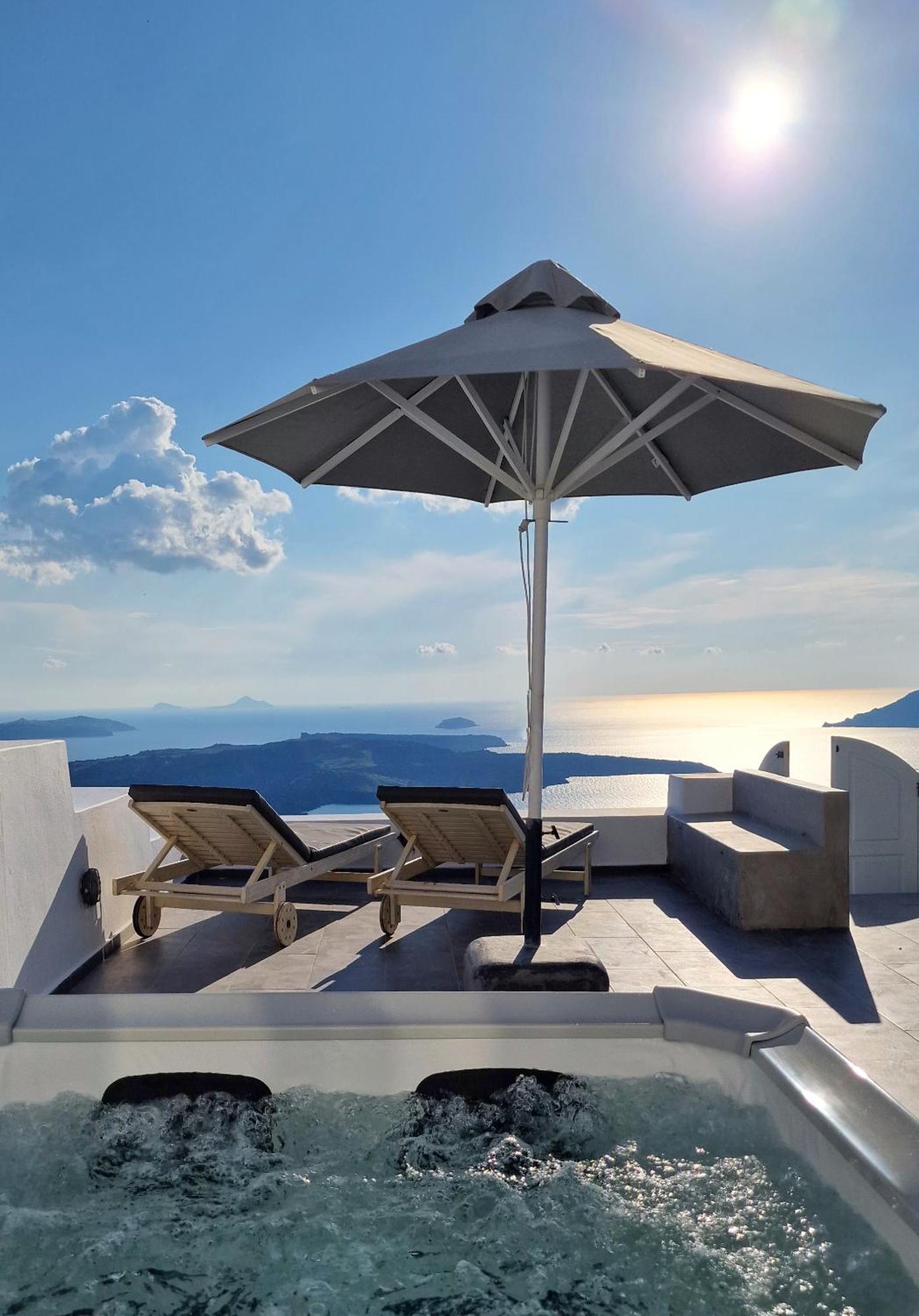 Karpimo Horizon - Caldera View With Private Hot Tub Villa Фиростефани Екстериор снимка